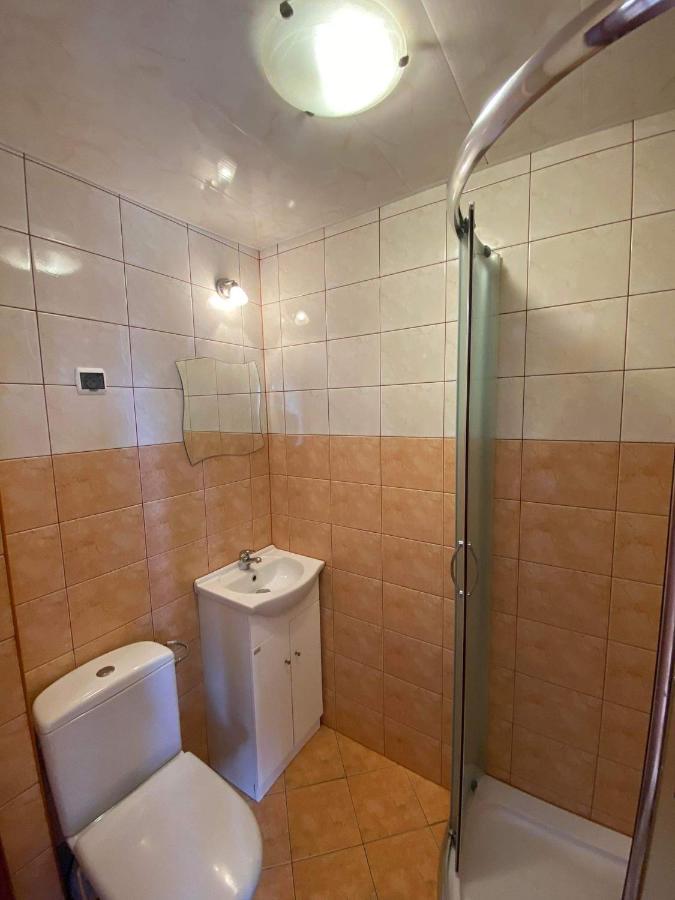 Pokoje Goscinne Marcin Łeba Buitenkant foto